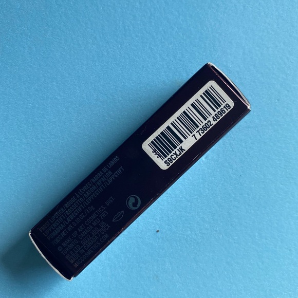 Mac X Aaliyah Lipstick in Street Thing - Picture 5 of 15